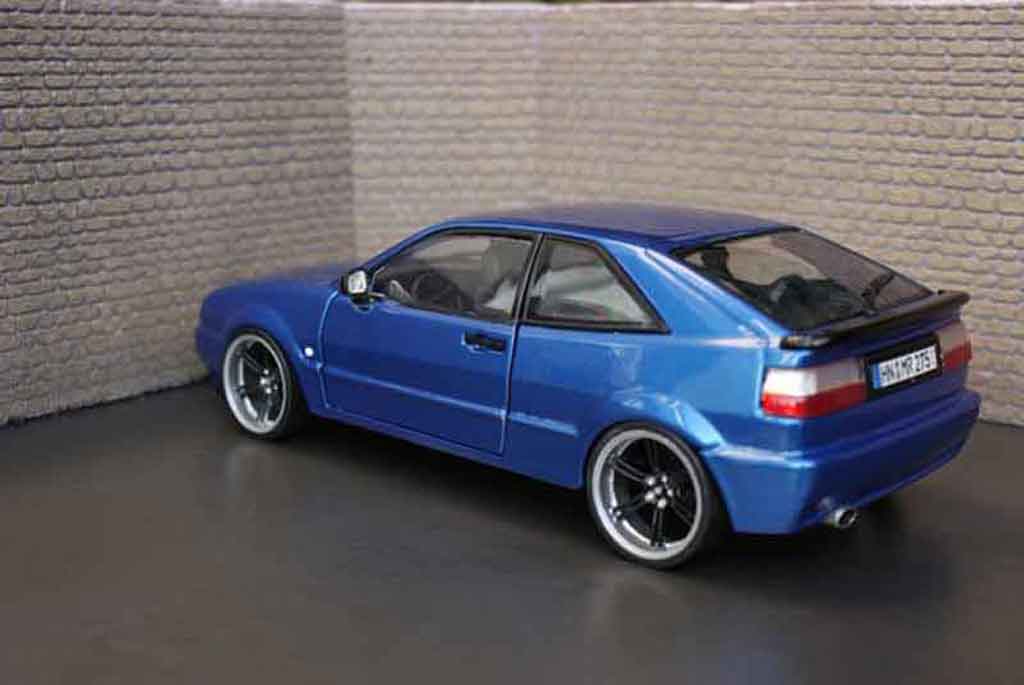 Volkswagen Corrado VR6 blue metallized 1/18 Revell