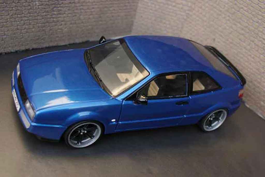 Volkswagen Corrado VR6 blue metallized 1/18 Revell