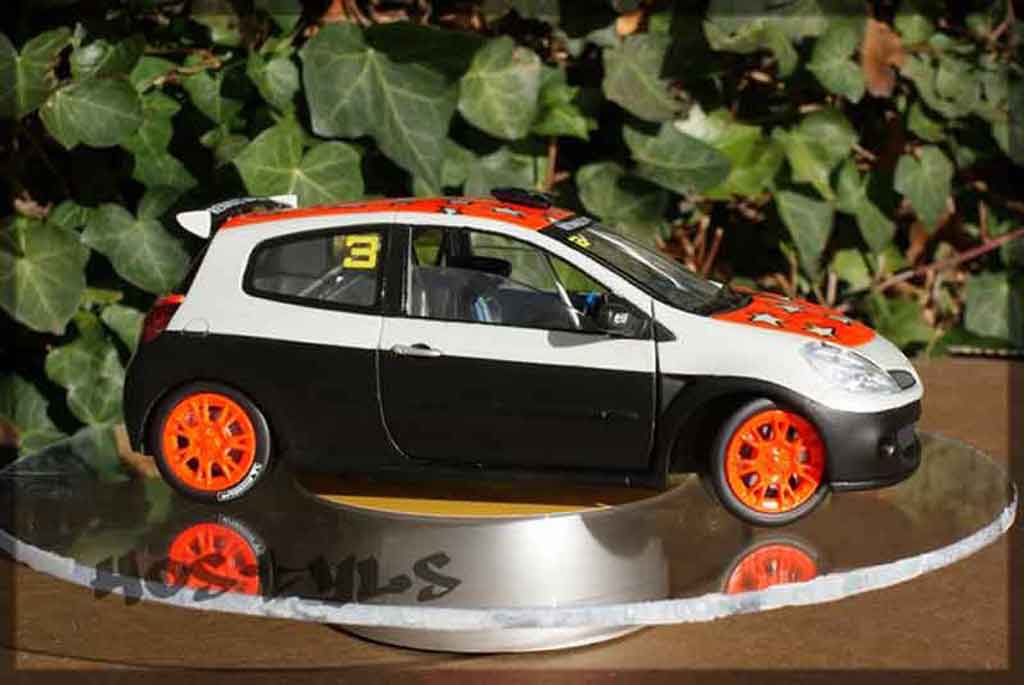 Renault Clio 3 RS cup rallye 1/18 Solido