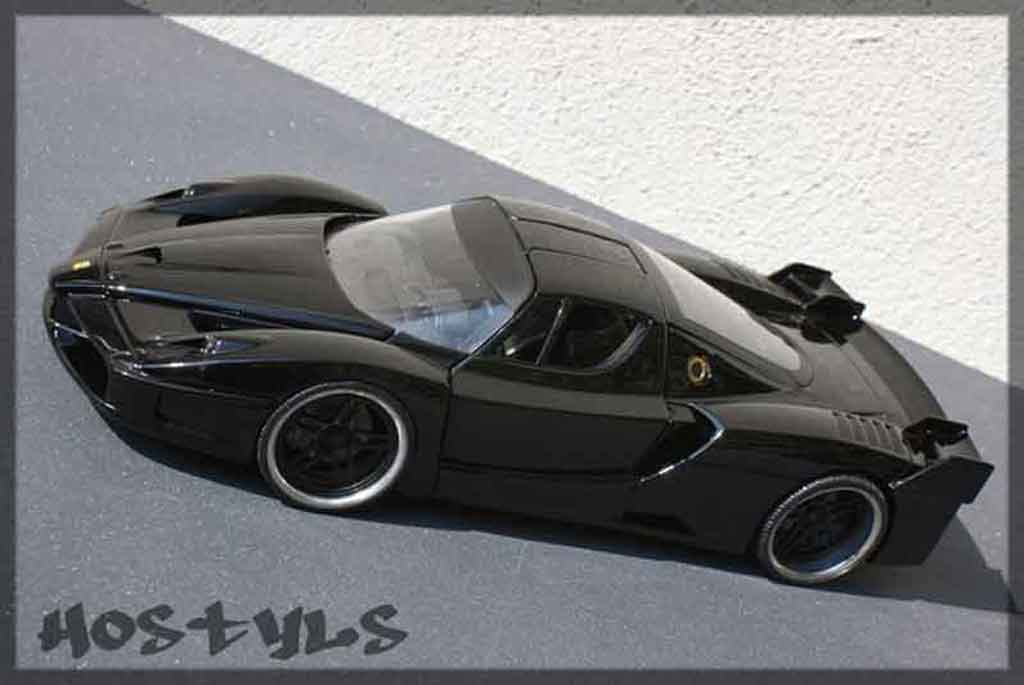 Ferrari Enzo FXX street racing black 1/18 Hot Wheels