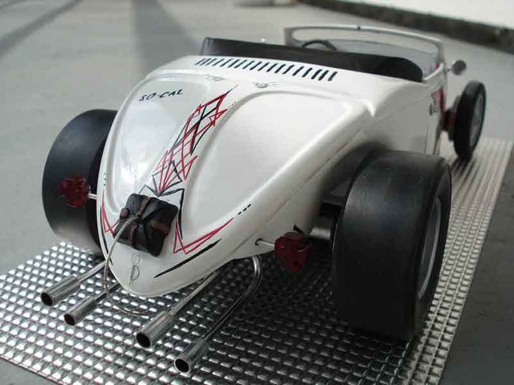 Volkswagen Kafer Hot Rod mats heb so-cal 1/18 Solido
