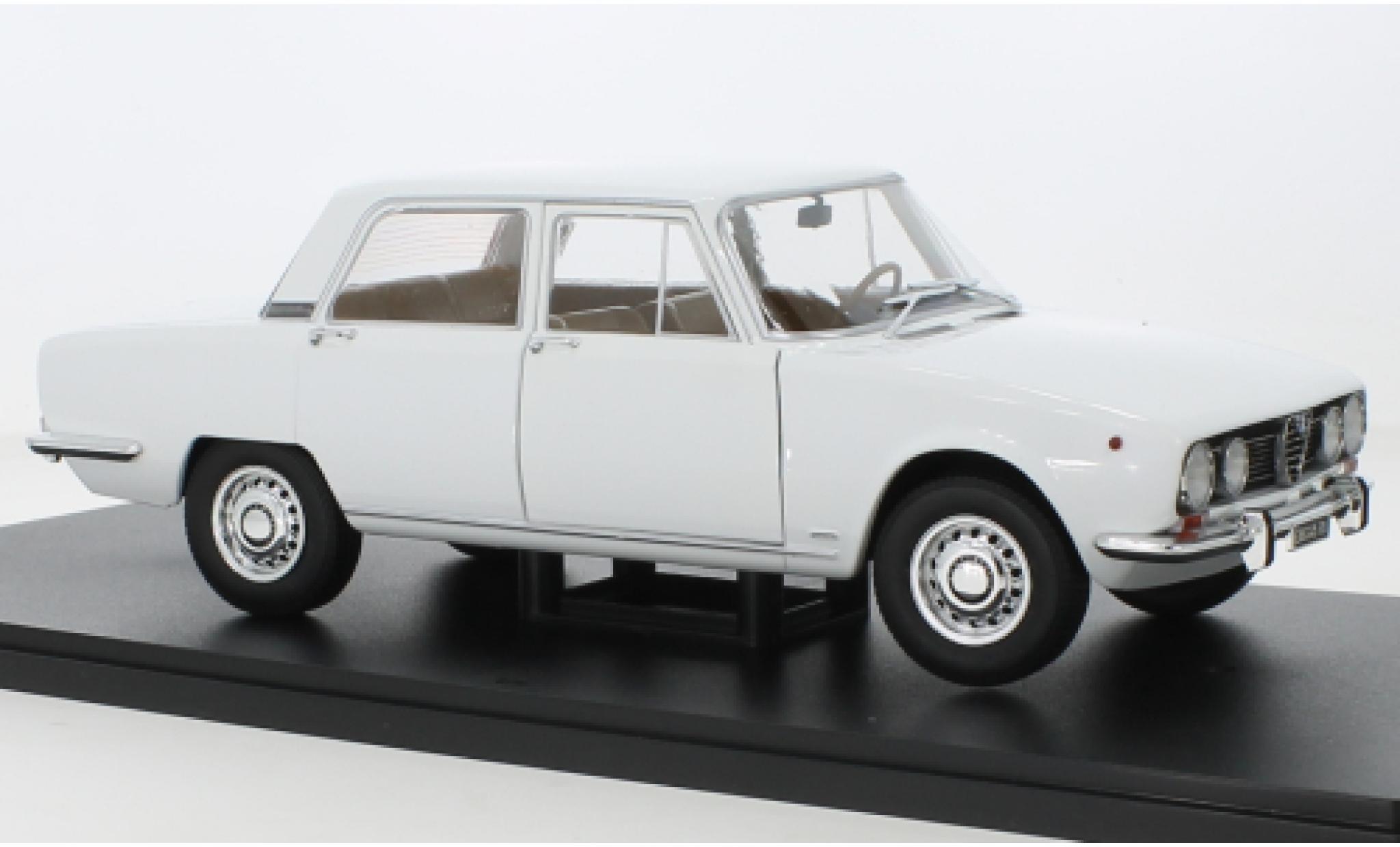 Alfa Romeo 1750 1/18 Mitica Berlina white 1969 diecast model cars