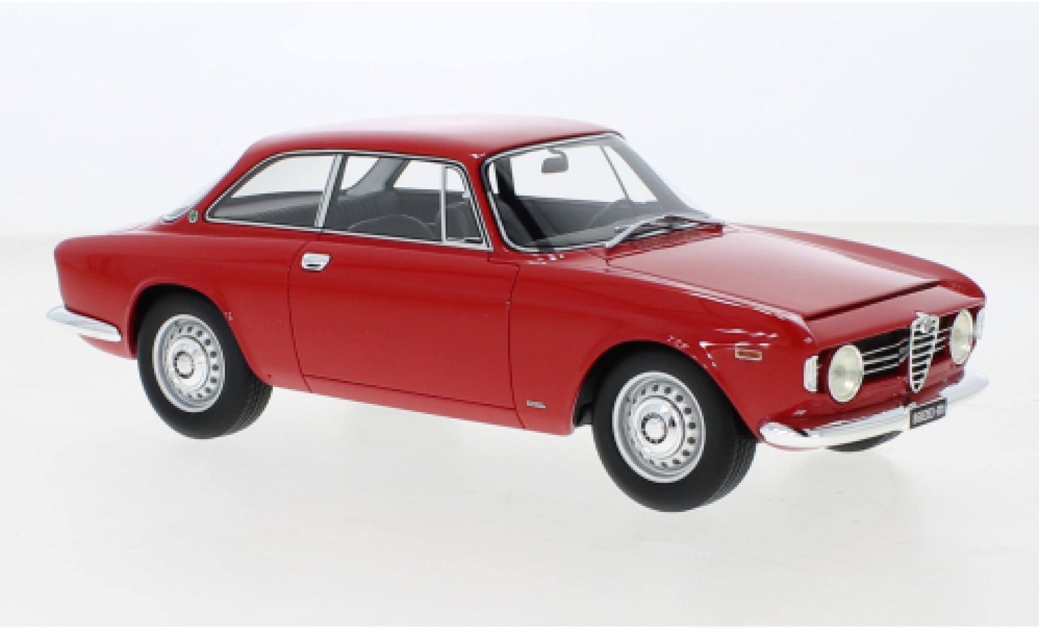 Alfa Romeo Giulia 1/18 Mitica Sprint GT 1600 Veloce red 1965 diecast model cars