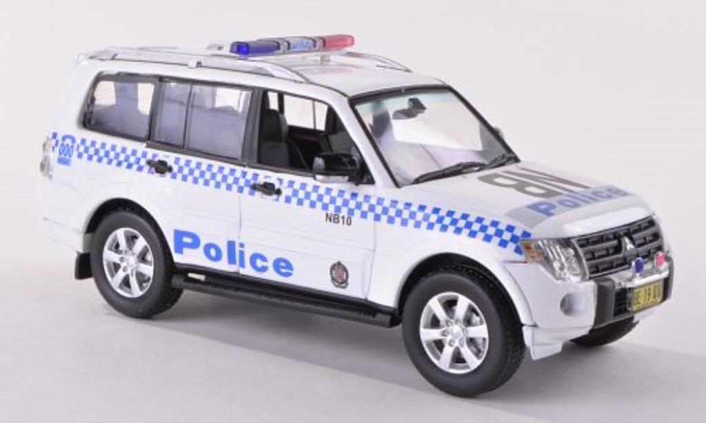 Mitsubishi Pajero 1/43 Vitesse Australian NSW Police diecast model cars