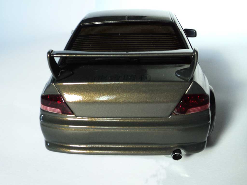 Mitsubishi Lancer Evolution VII kit carrosserie peinture dragons 1/18 Autoart
