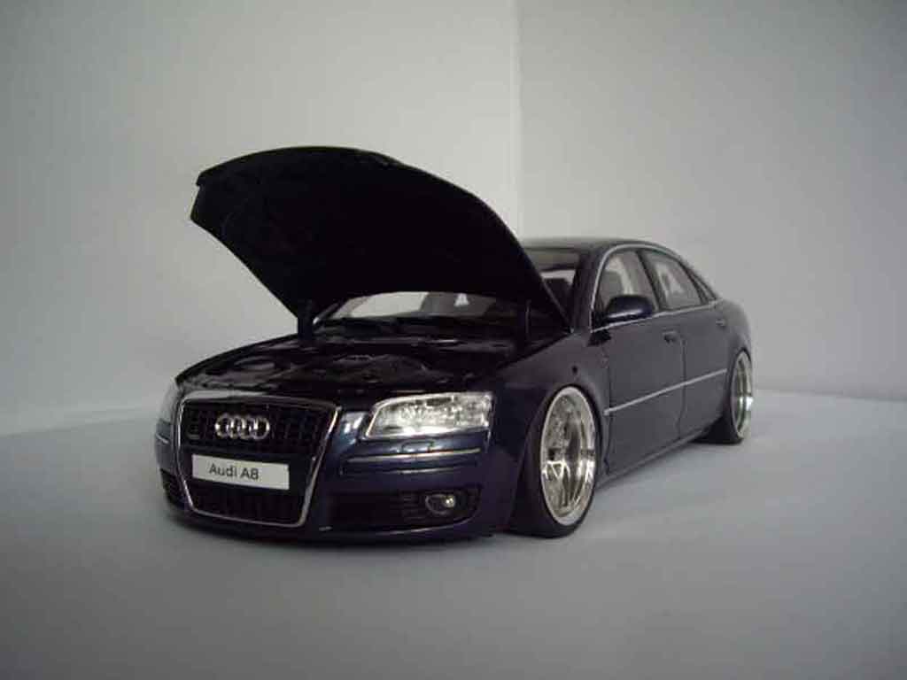 Audi A8 berline 4.2 TDI blue fonce jantes bords larges 1/18 Norev
