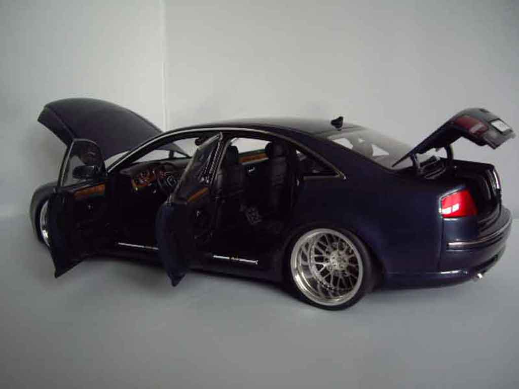 Audi A8 berline 4.2 TDI blue fonce jantes bords larges 1/18 Norev