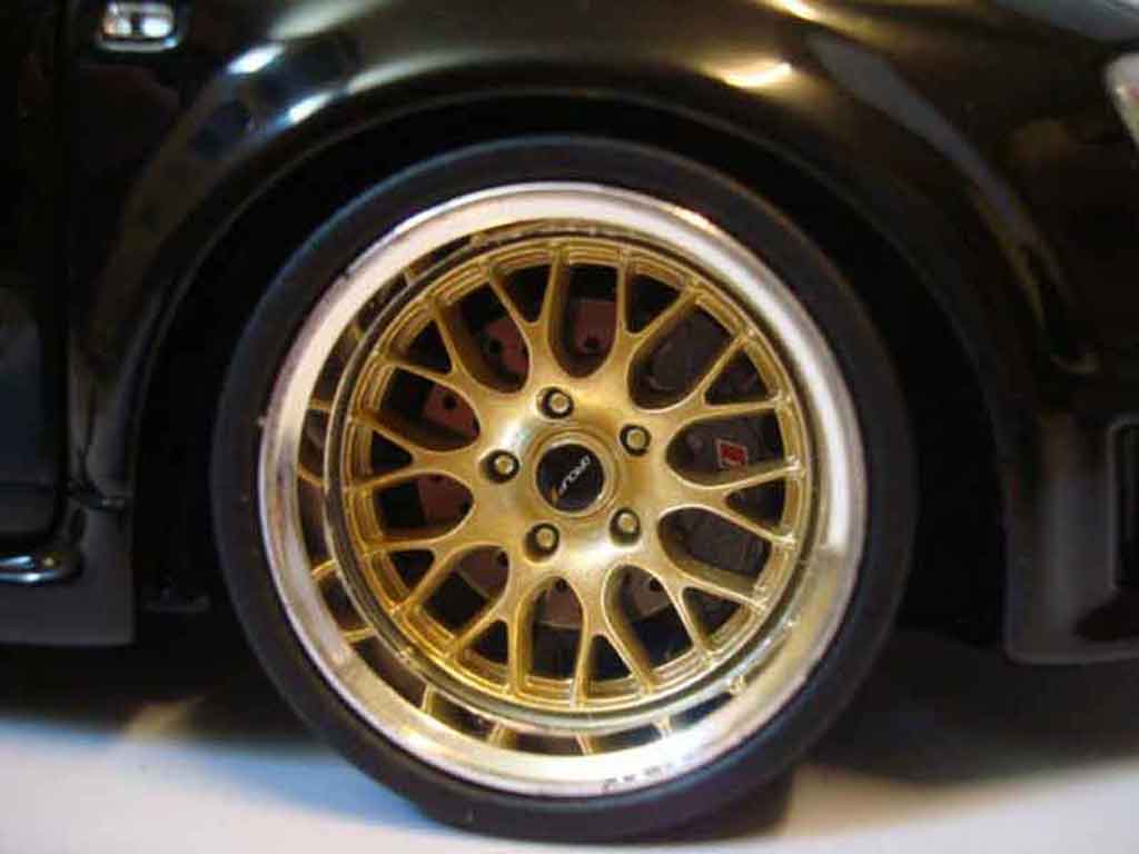 Audi RS4 berline black jantes bbs 1/18 Minichamps