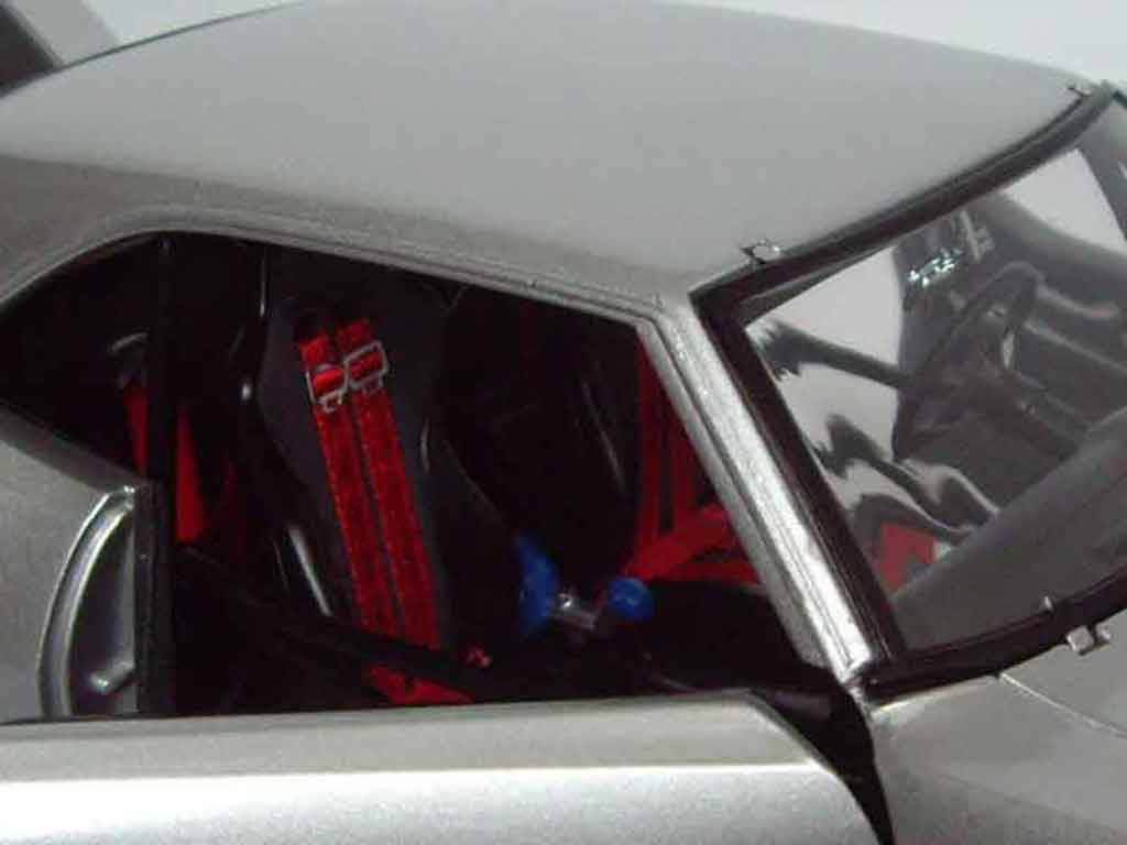 Chevrolet Camaro Z28 drag racing 1/18 GMP