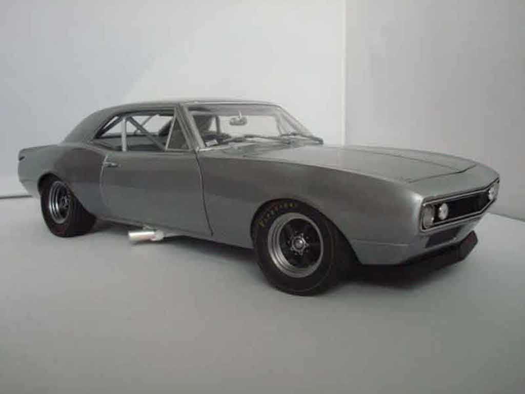 Chevrolet Camaro Z28 1/18 GMP Z28 brushed aluminum grey 1967 diecast model cars