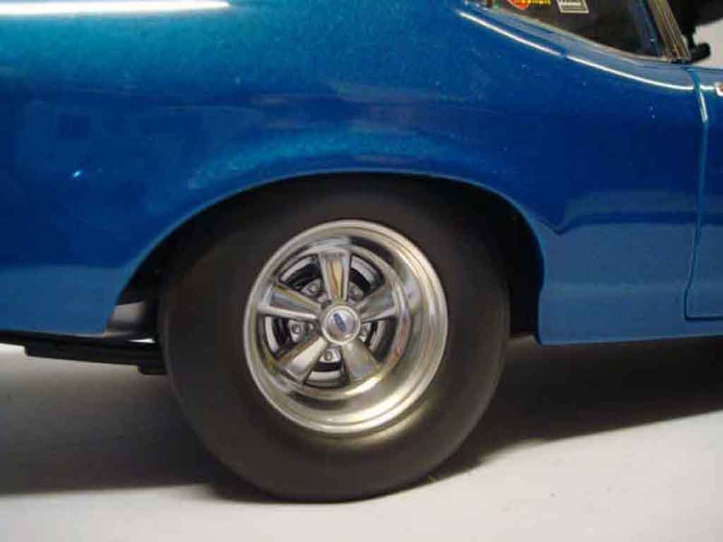 Chevrolet Nova Coupe 1972 joy ride 1/18 GMP