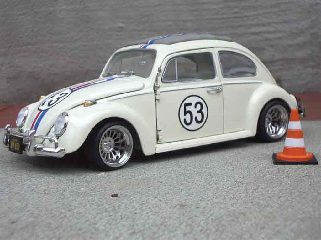 Volkswagen Kafer Herbie coccinelle 1/18 Burago