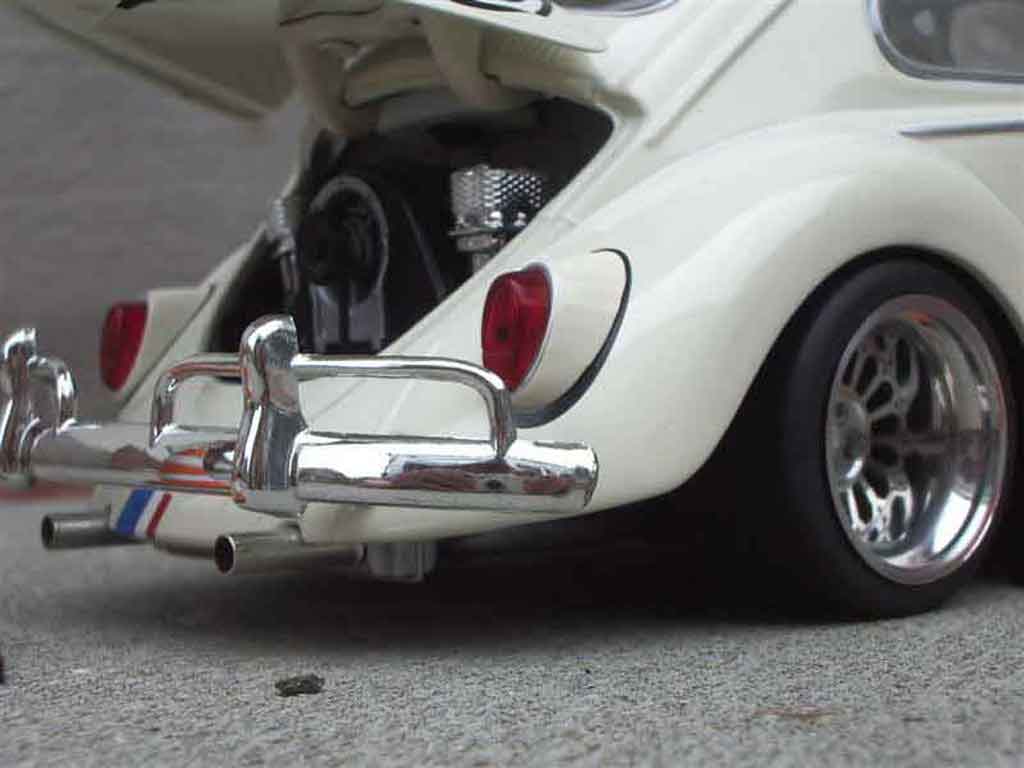 Volkswagen Kafer Herbie coccinelle 1/18 Burago