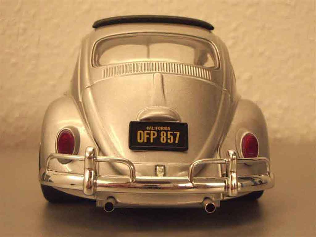 Volkswagen Kafer Base coxinelle grey jantes bords larges 1/18 Burago