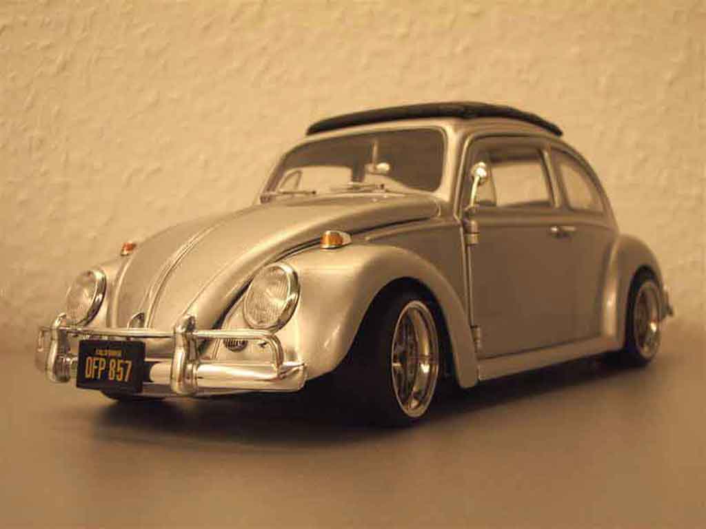 Volkswagen Kafer Base coxinelle grey jantes bords larges 1/18 Burago