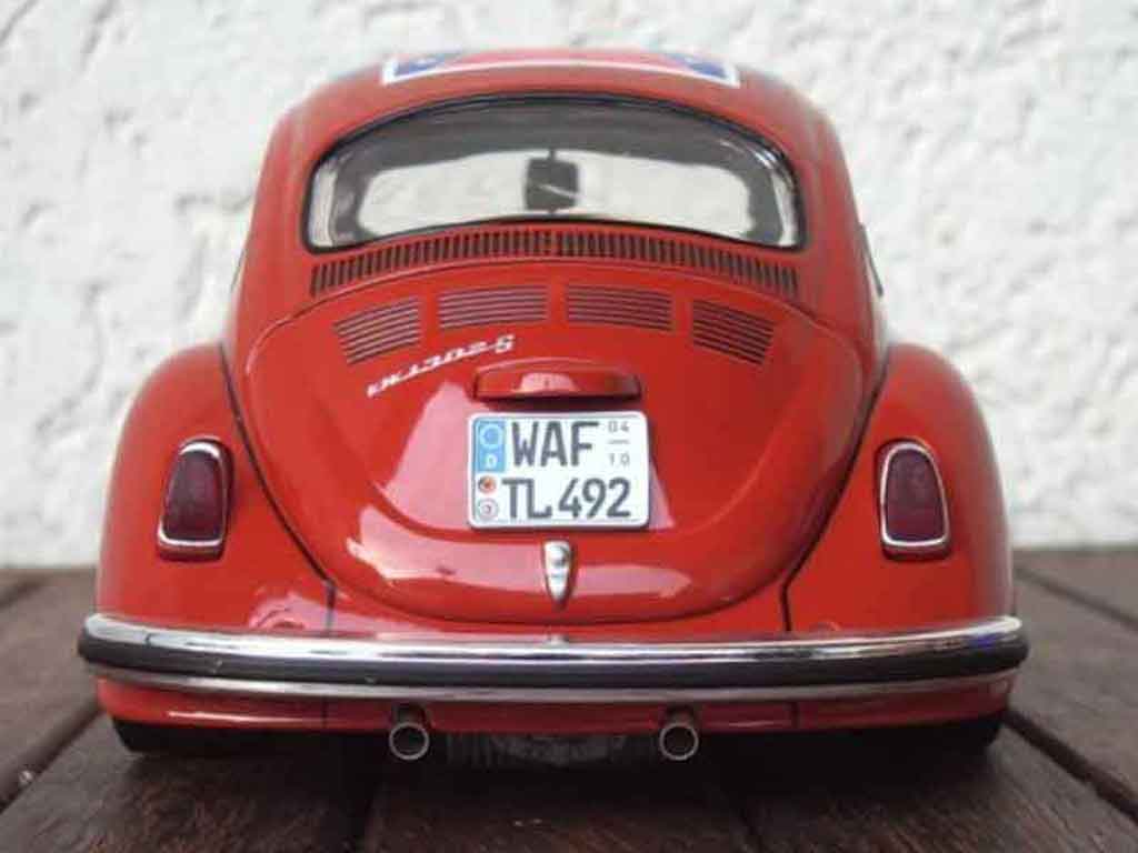 Volkswagen Kafer Base coccinelle red 1/18 Burago
