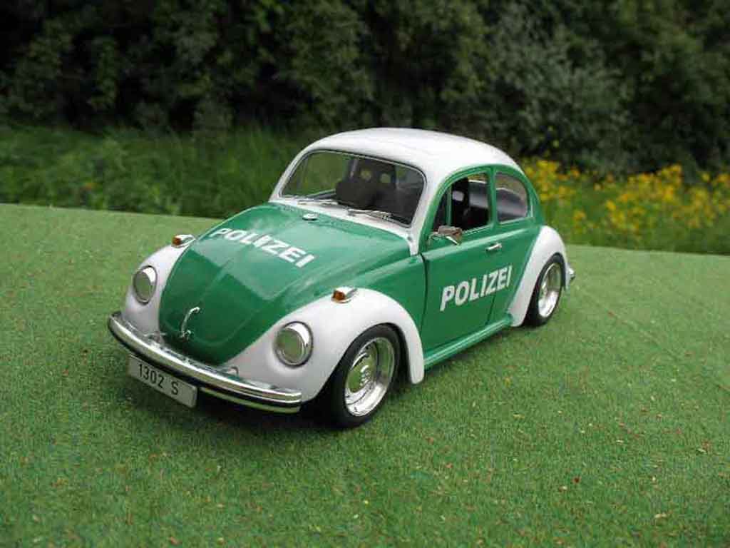 Volkswagen Kafer Base coxinelle police / police 1/18 Solido
