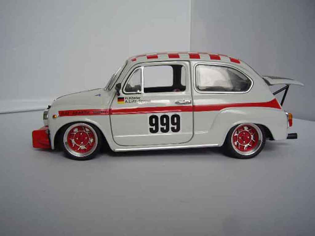 Fiat 850 Abarth TC 1000 1/18 Revell