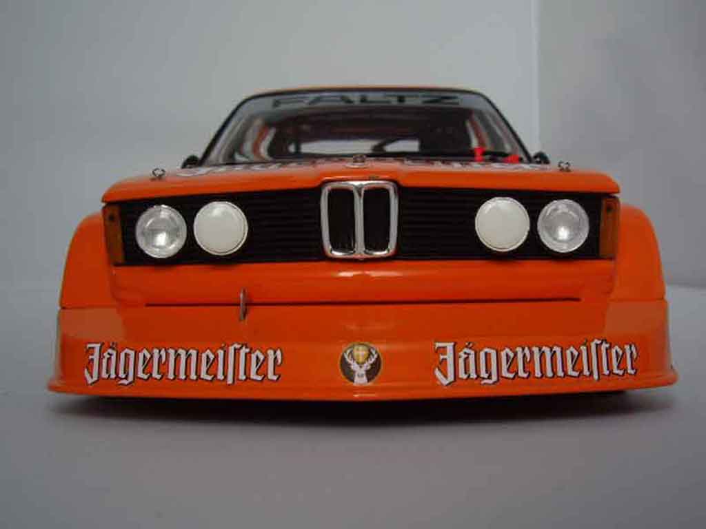 Bmw 320 course E21 i jagermeister faltz alpina hans joachim piece 1977 1/18 Minichamps