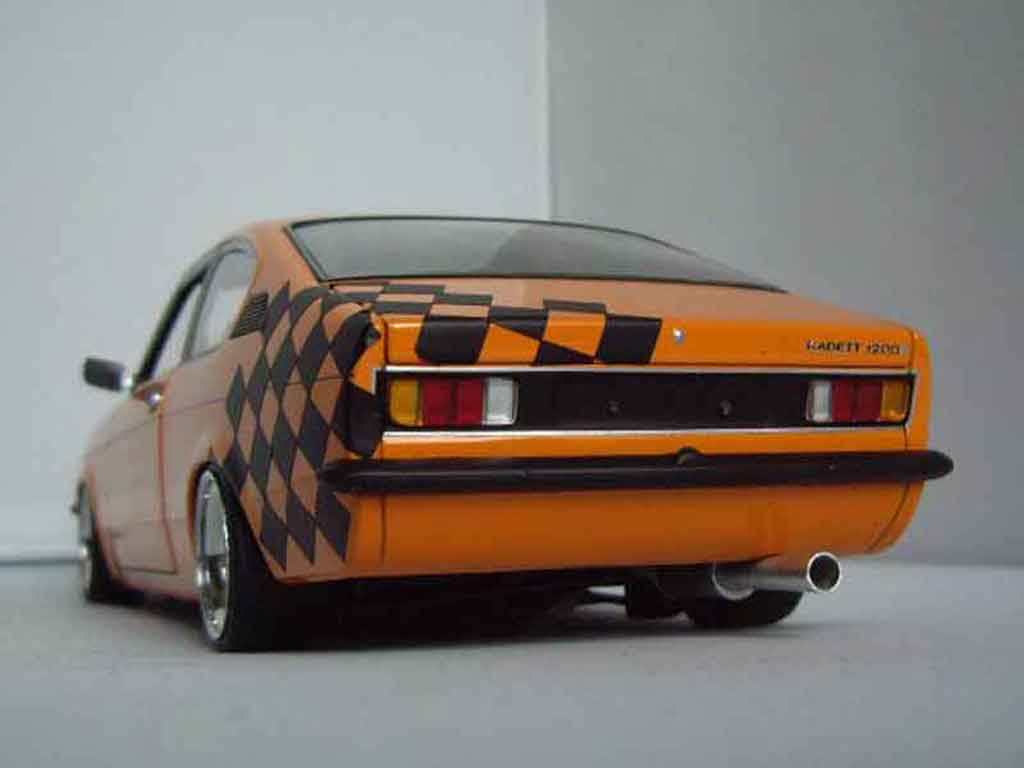 Opel Kadett C coupe sr 1976 orange 1/18 Minichamps