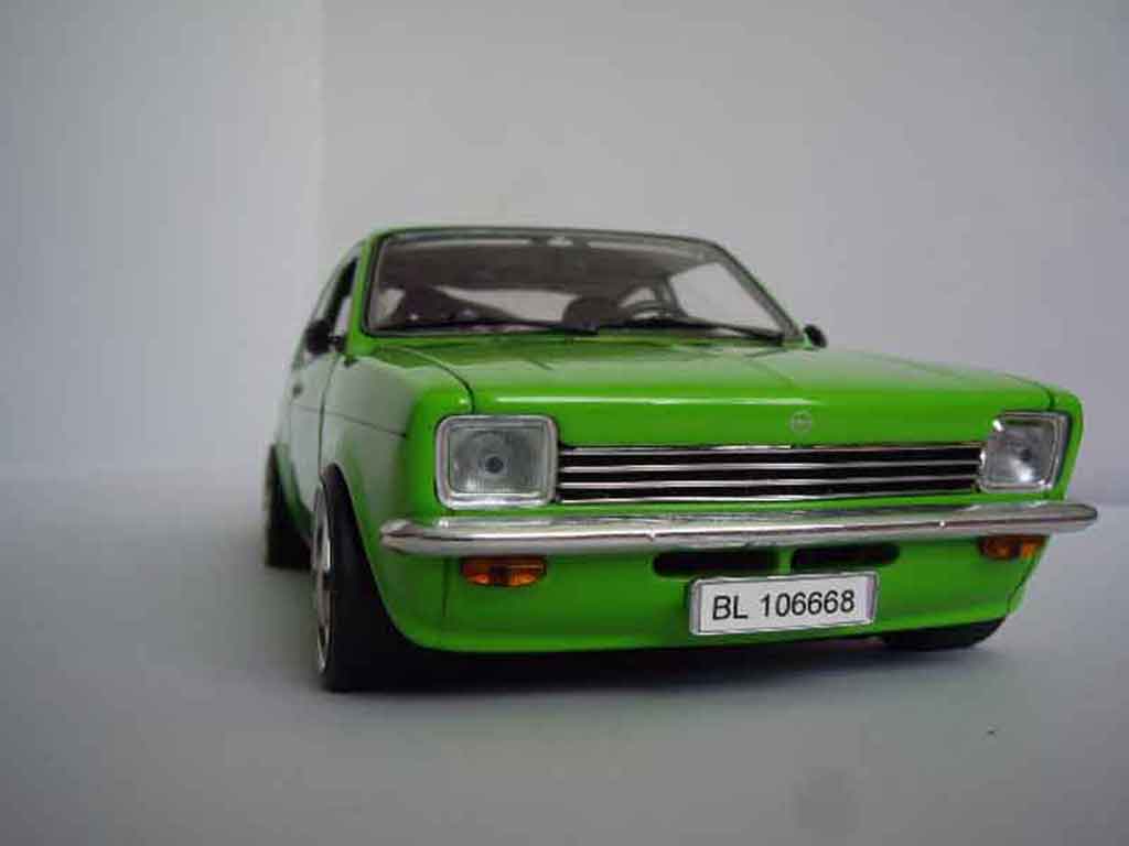 Opel Kadett coupe 1/18 Minichamps coupe sr 1976 grun diecast model cars