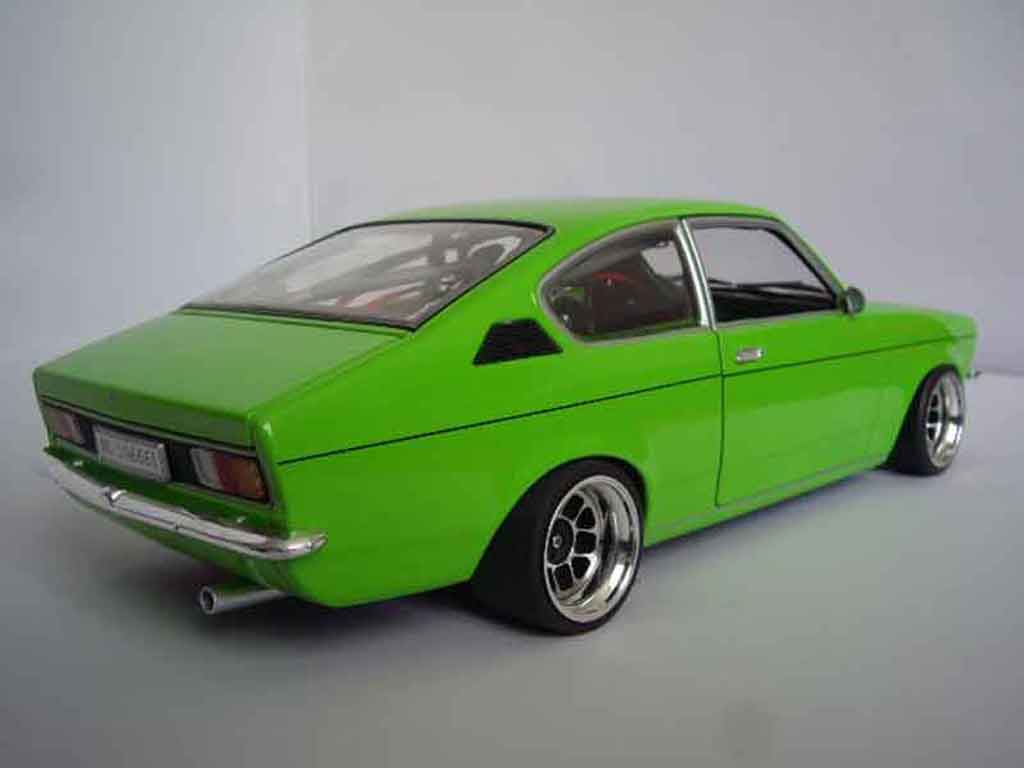 Opel Kadett C coupe sr 1976 green 1/18 Minichamps