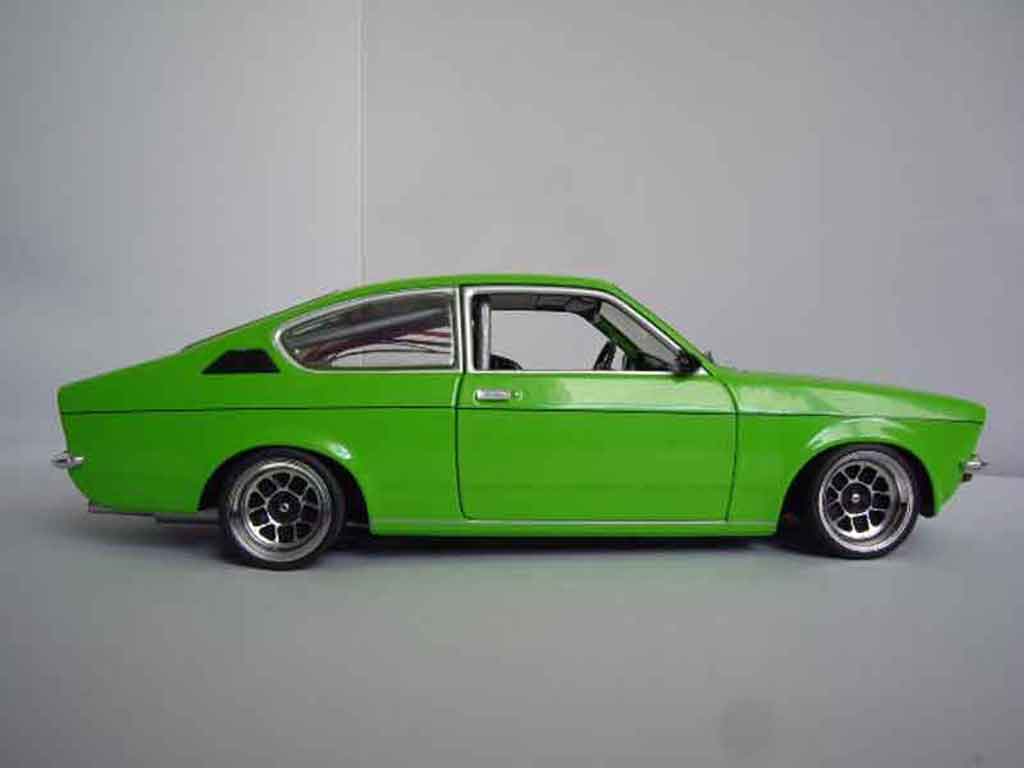 Opel Kadett C coupe sr 1976 green 1/18 Minichamps