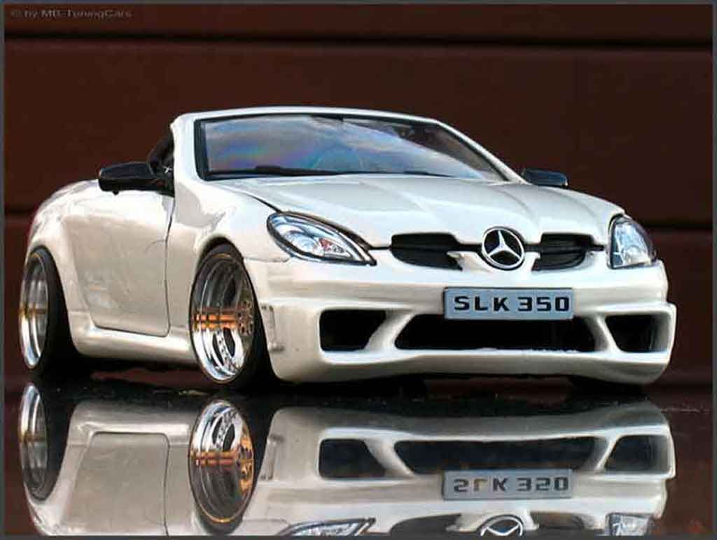 Mercedes Classe SLK 1/18 Maisto 350 diecast model cars