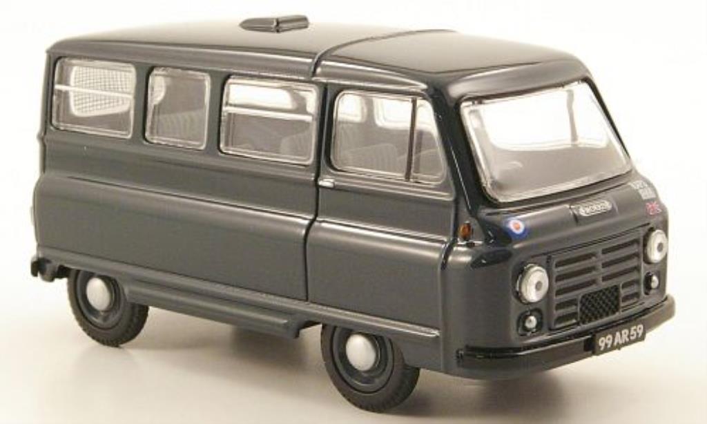 Morris J2 1/43 Oxford Bus RAF diecast model cars