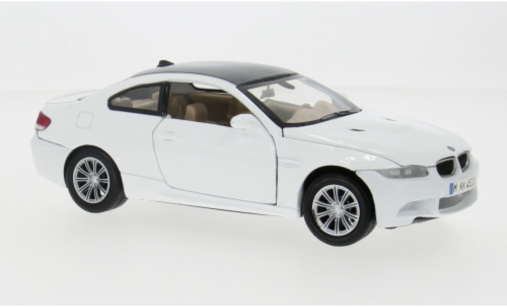 Bmw M3 1/24 Motormax (E92M) white/carbon 1:24 diecast model cars