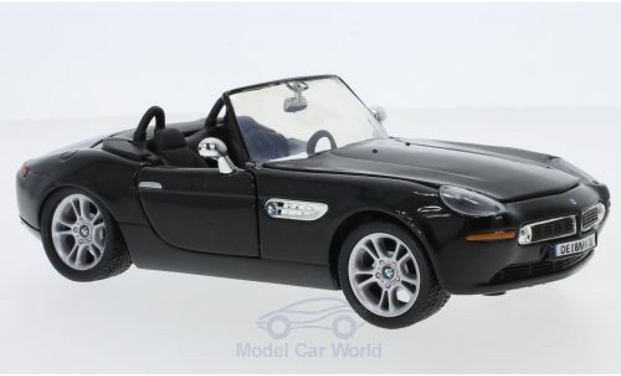 Bmw Z8 1/24 Motormax black diecast model cars