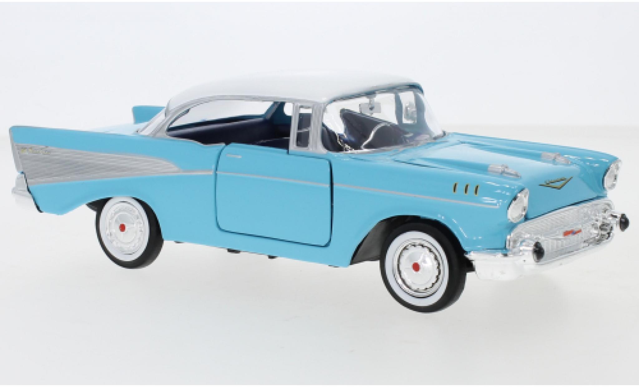 Chevrolet Bel Air 1/24 Motormax blue/white 1957 diecast model cars