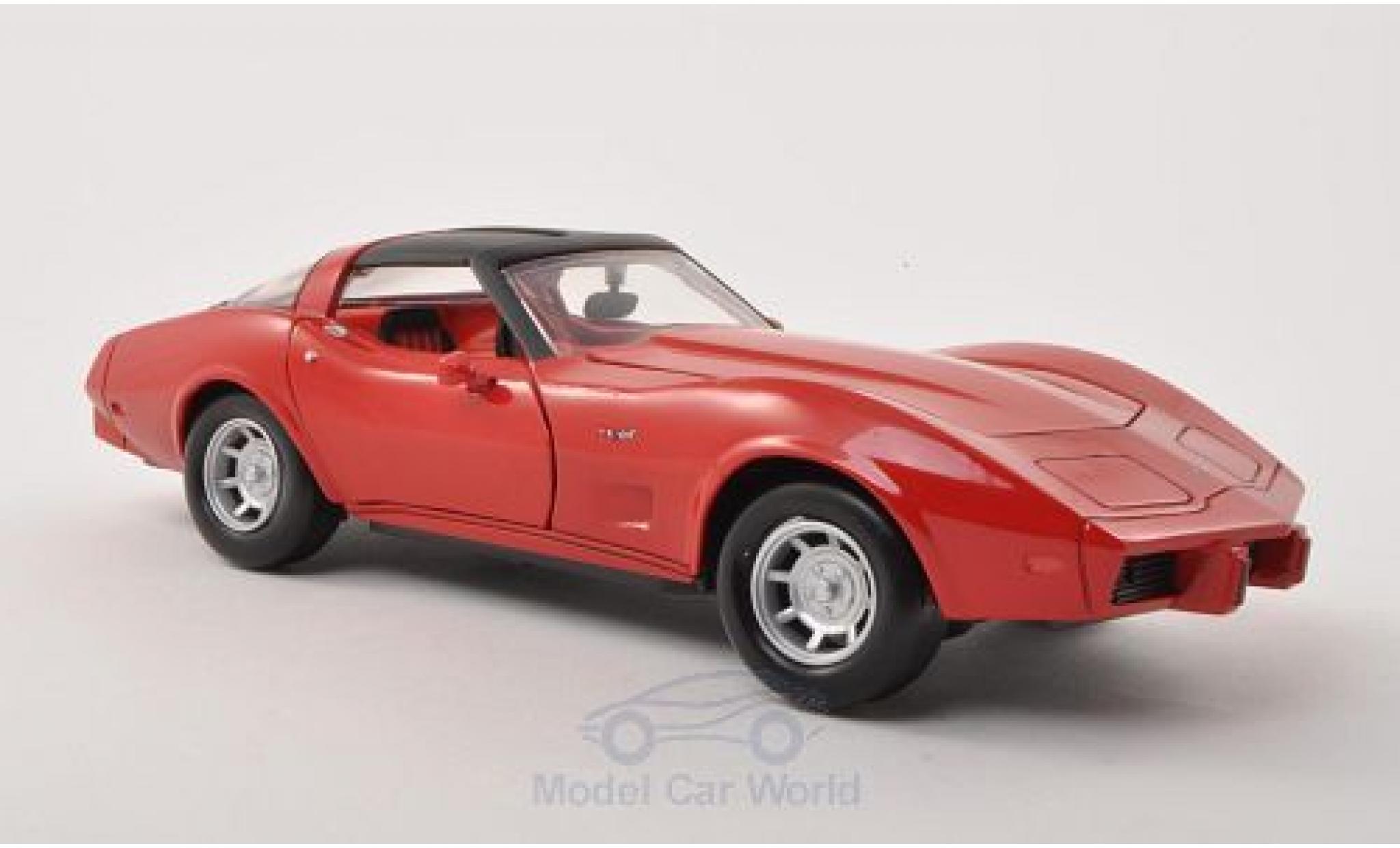 Chevrolet Corvette 1/24 Motormax C3 red 1979 ohne Vitrine diecast model cars