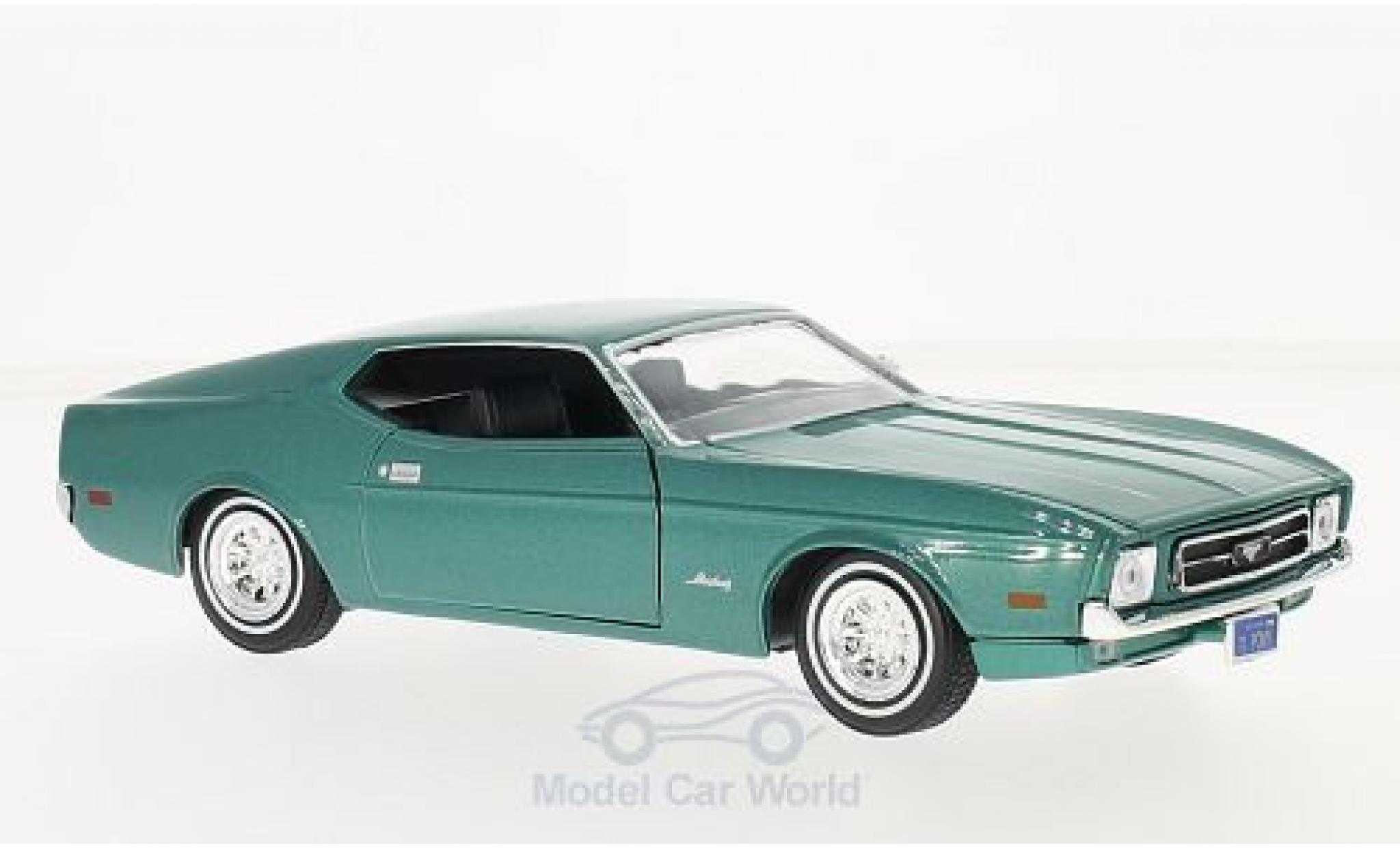 Ford Mustang 1/24 Motormax Sportsroof metallic green 1971 diecast model cars