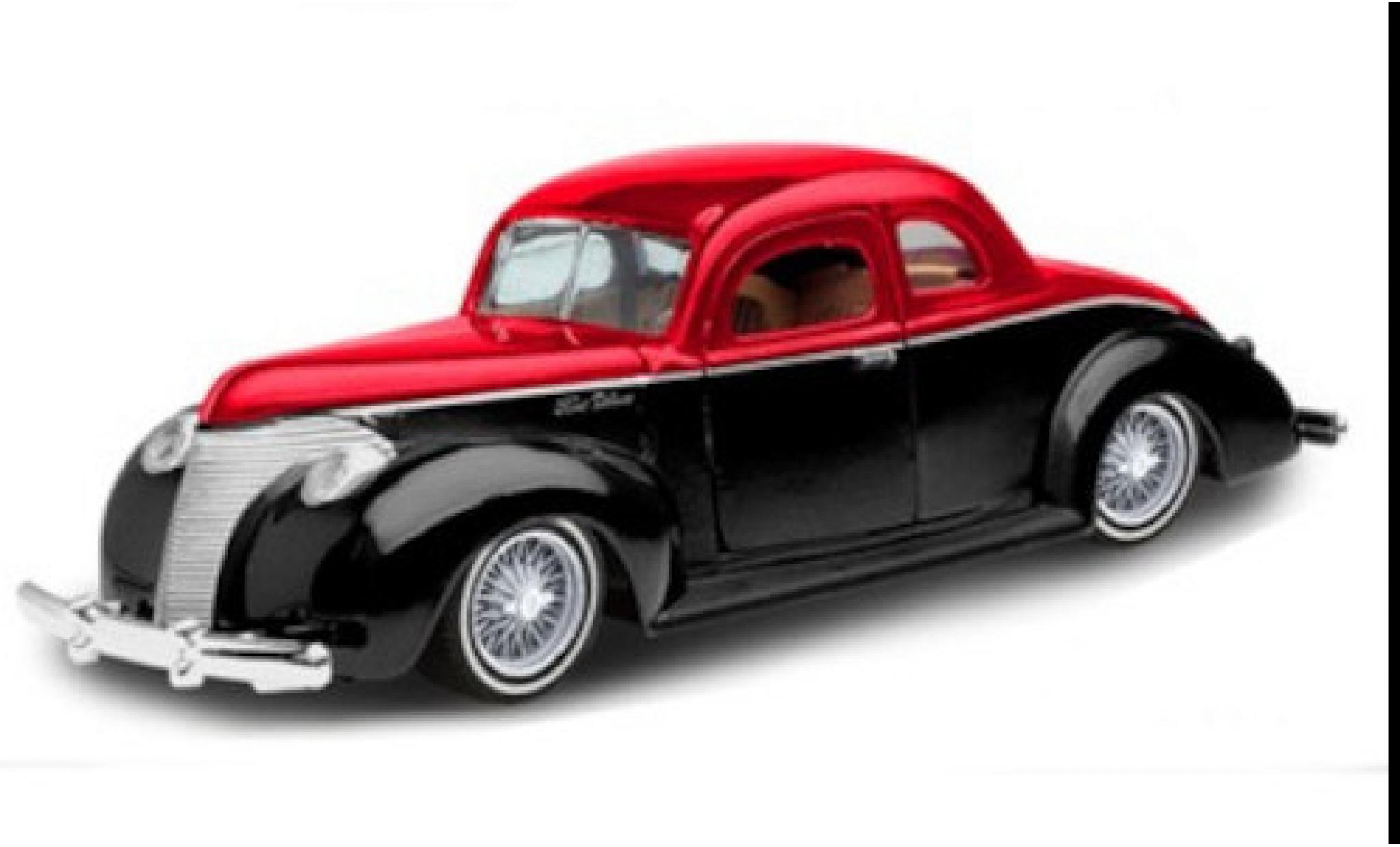 Ford Custom 1/24 Motormax black/red 1940 diecast model cars