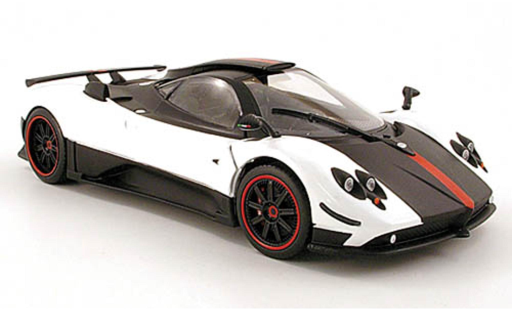 Pagani Zonda 1/18 Motormax cinque white/black diecast model cars