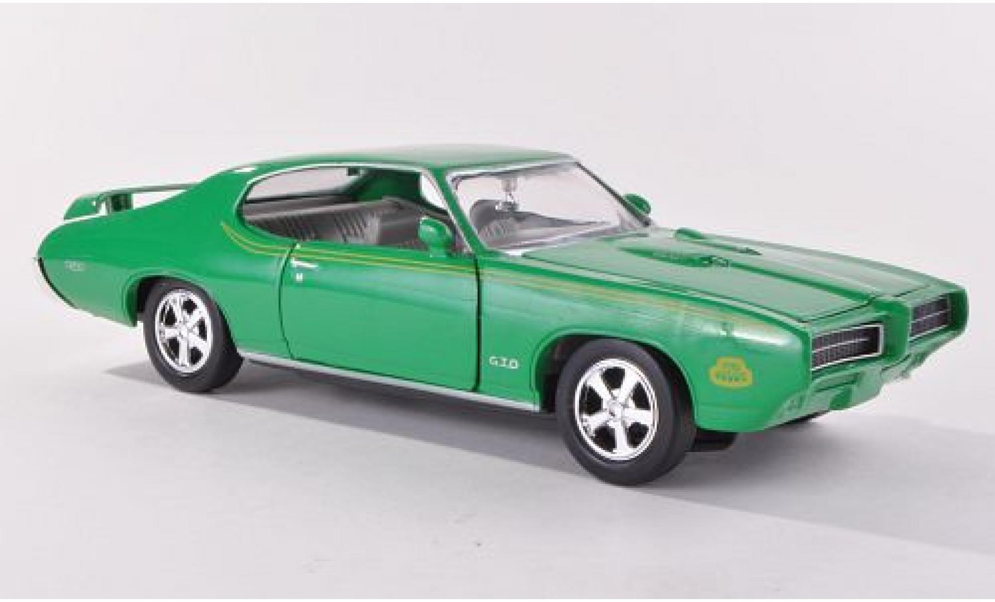 Pontiac GTO 1/24 Motormax Judge green 1969 1:24 diecast model cars