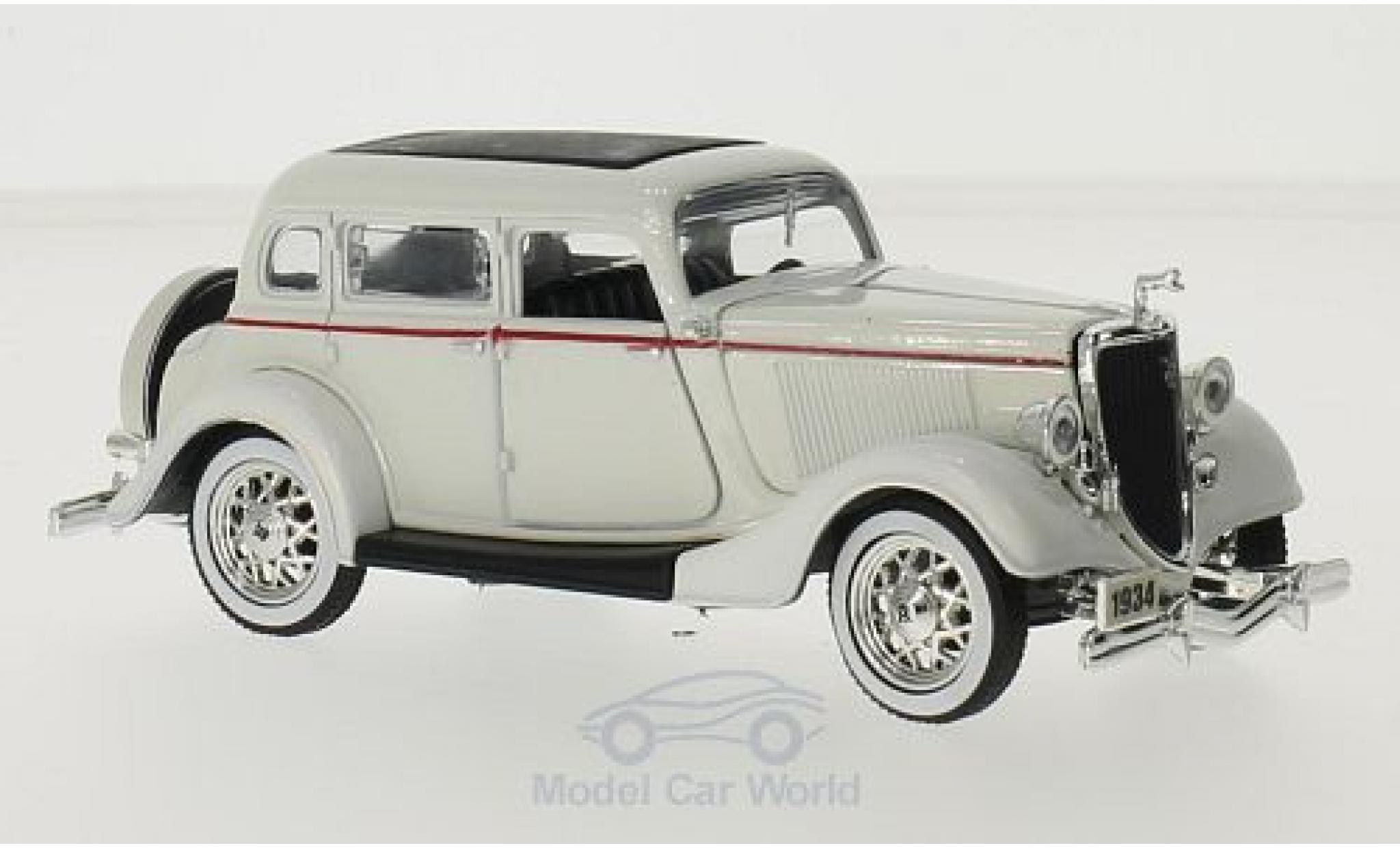 Ford Deluxe 1/18 New Ray or 1934 diecast model cars