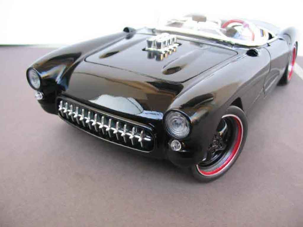 Chevrolet Corvette C1 1/18 Burago C1 chevy v8 drag 1957 diecast model cars