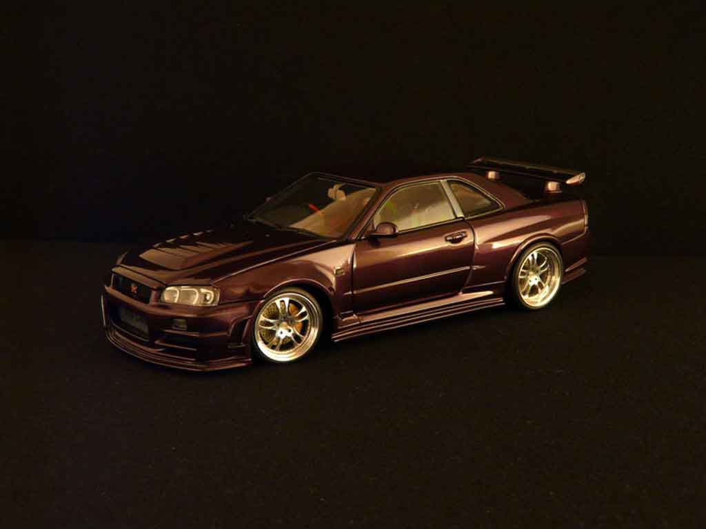 Nissan Skyline R34 1/18 Autoart R34 z-purple diecast model cars