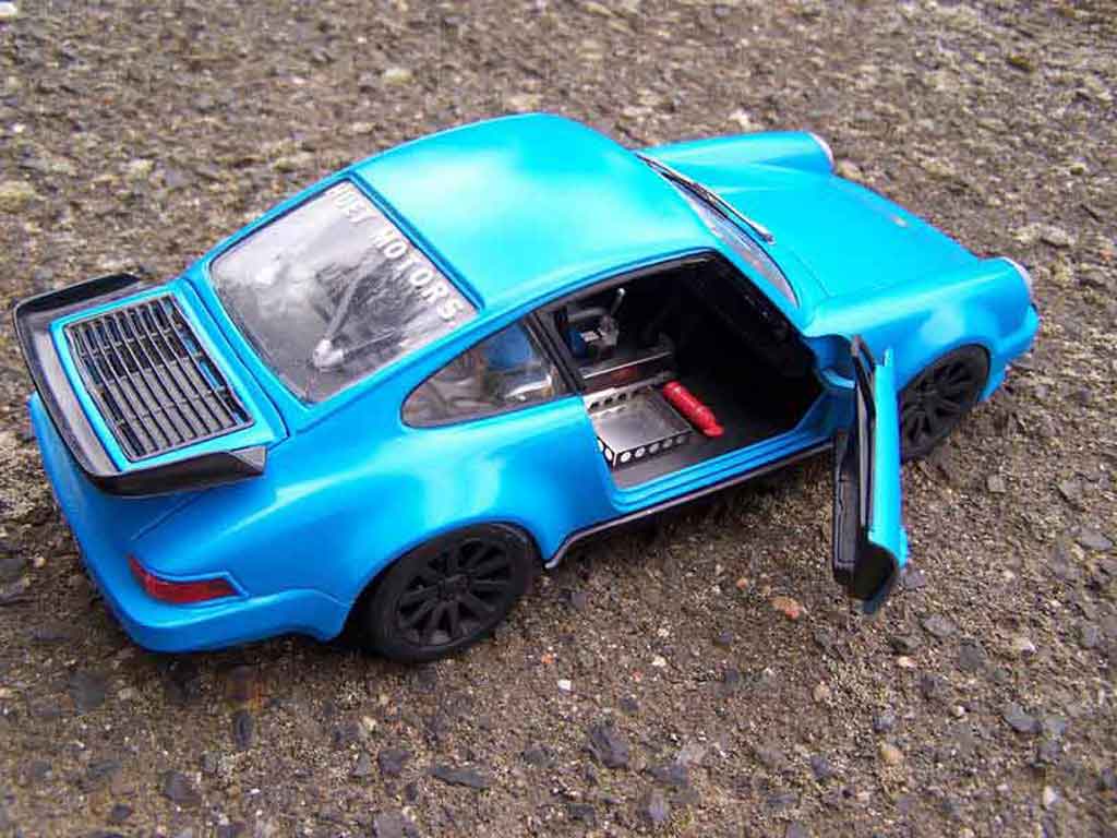 Porsche 911 Turbo blue 1/18 Tonka