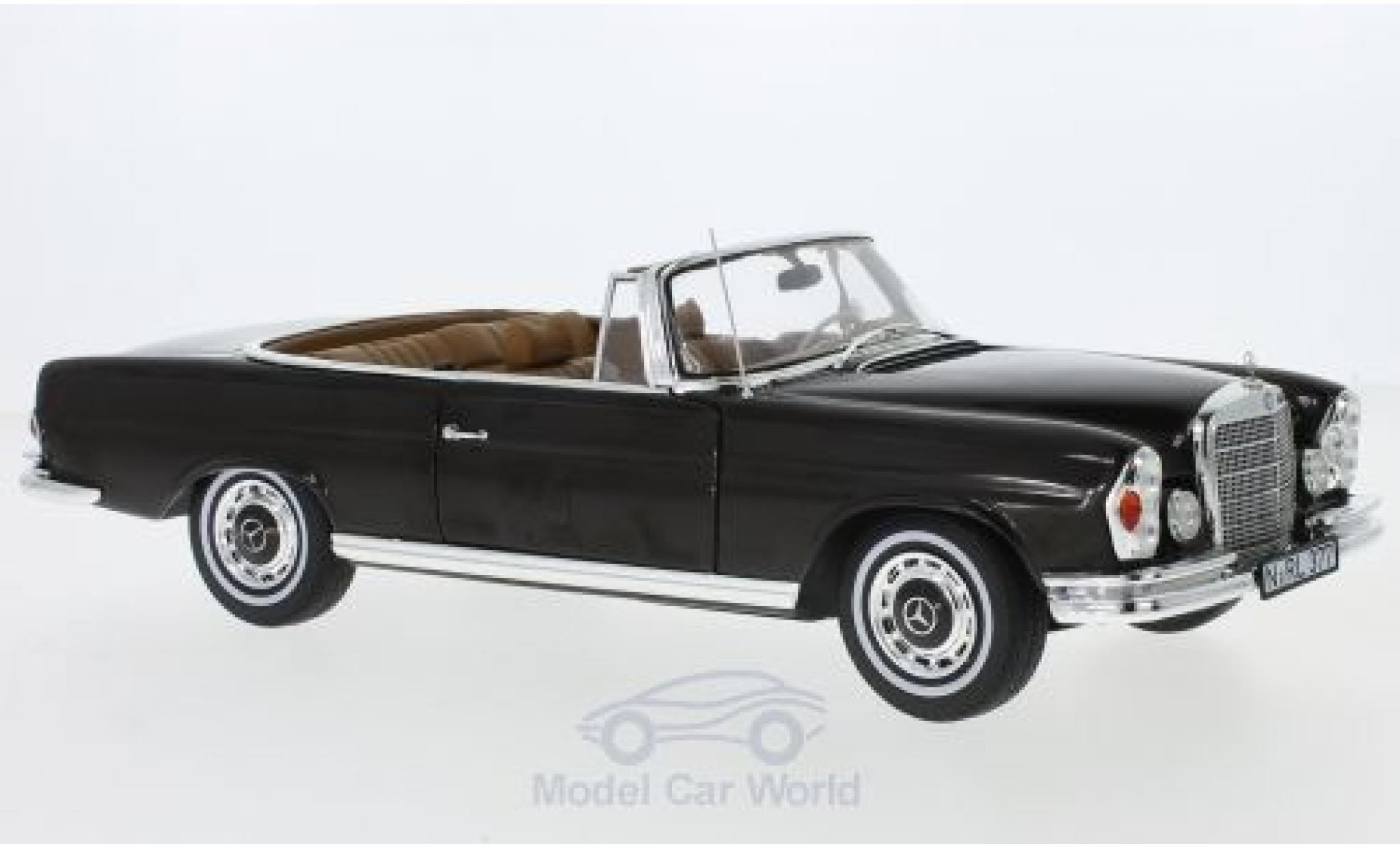 Mercedes 280 SE 1/18 Norev SE Convertible (W111) brown/brown 1969 Dach liegt ein diecast model cars