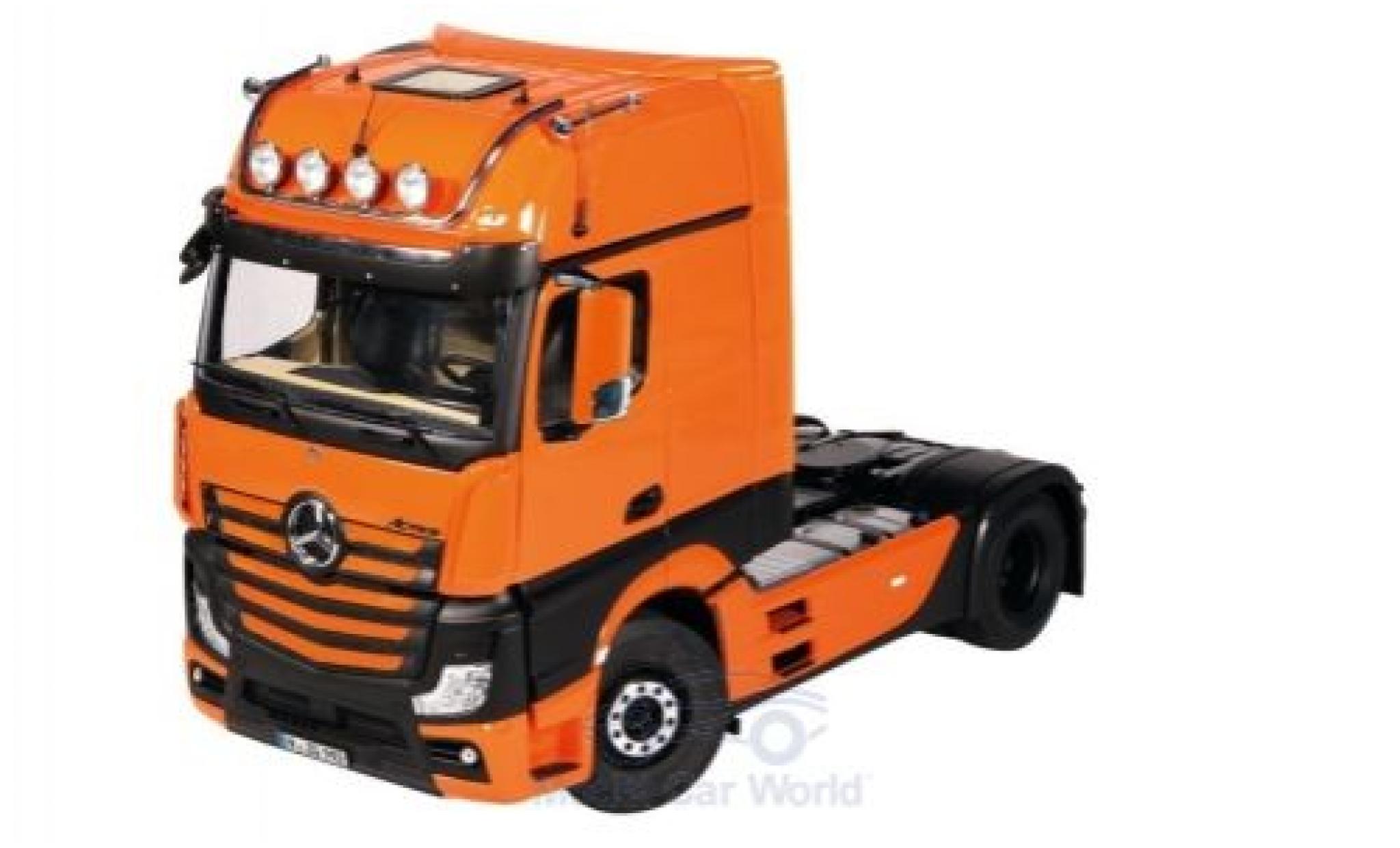 Mercedes Actros 1/18 NZG GigaSpace 4X2 orange/black diecast model cars