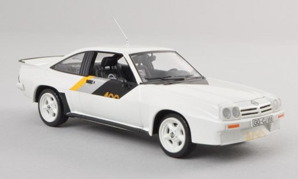 Opel Manta B 1/43 Schuco B 400 white diecast model cars