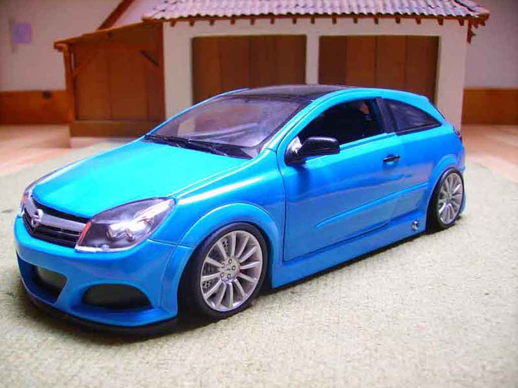 Opel Astra 1/18 Welly gtc opc diecast model cars