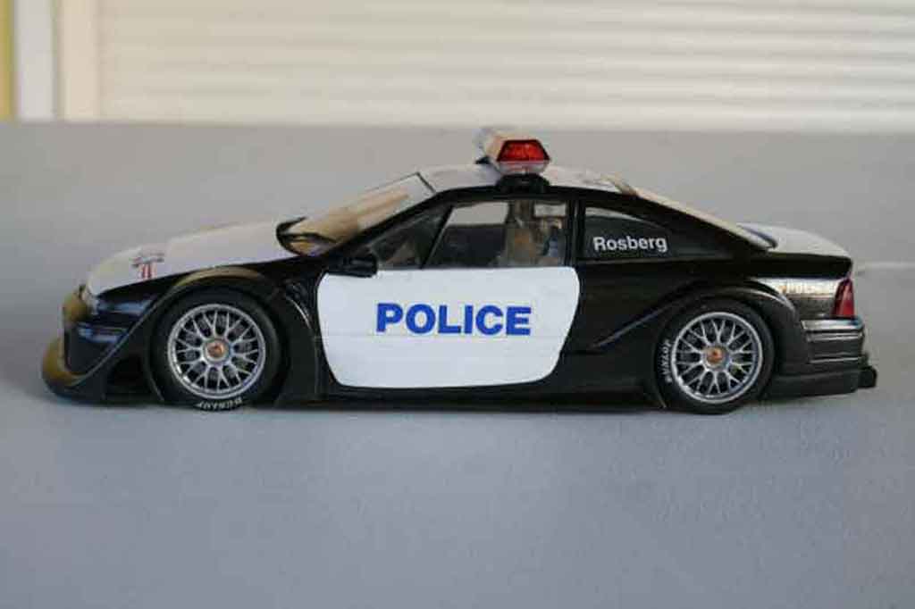 Opel Calibra Base turbo police nationale 1/18 Ut Models