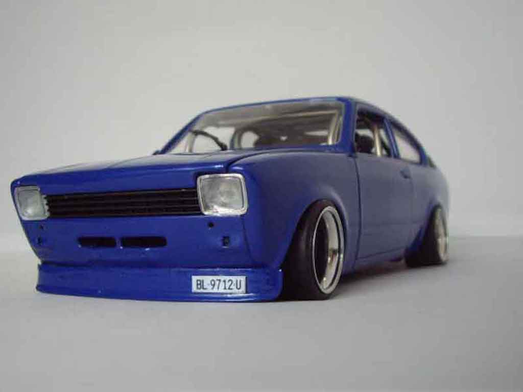 Opel Kadett coupe 1/18 Minichamps coupe sr 1976 blue diecast model cars