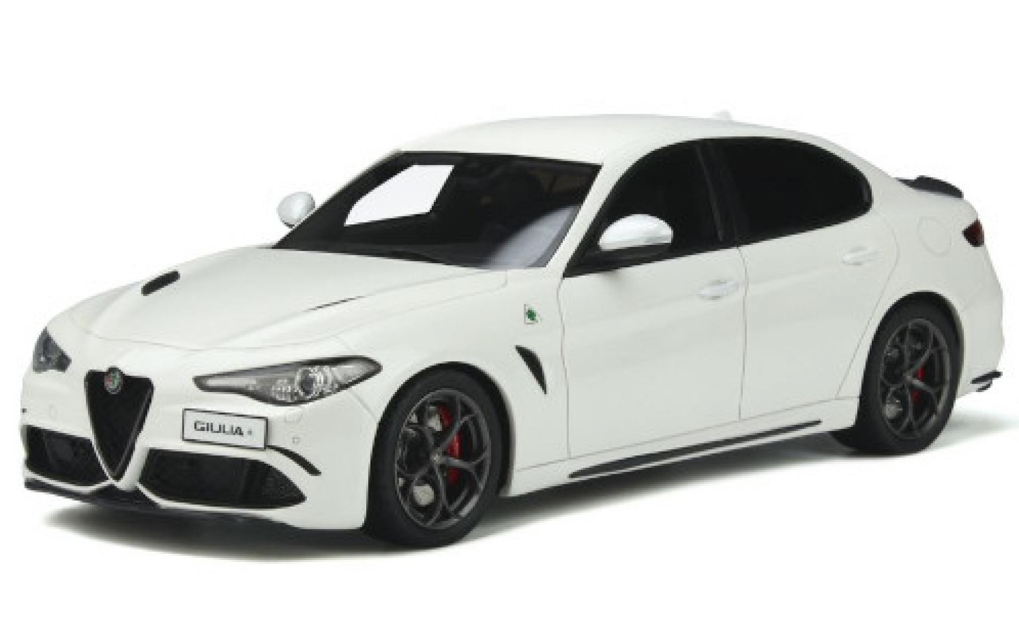 Alfa Romeo Giulia 1/18 Ottomobile Quadrifoglio white 2019 diecast model cars
