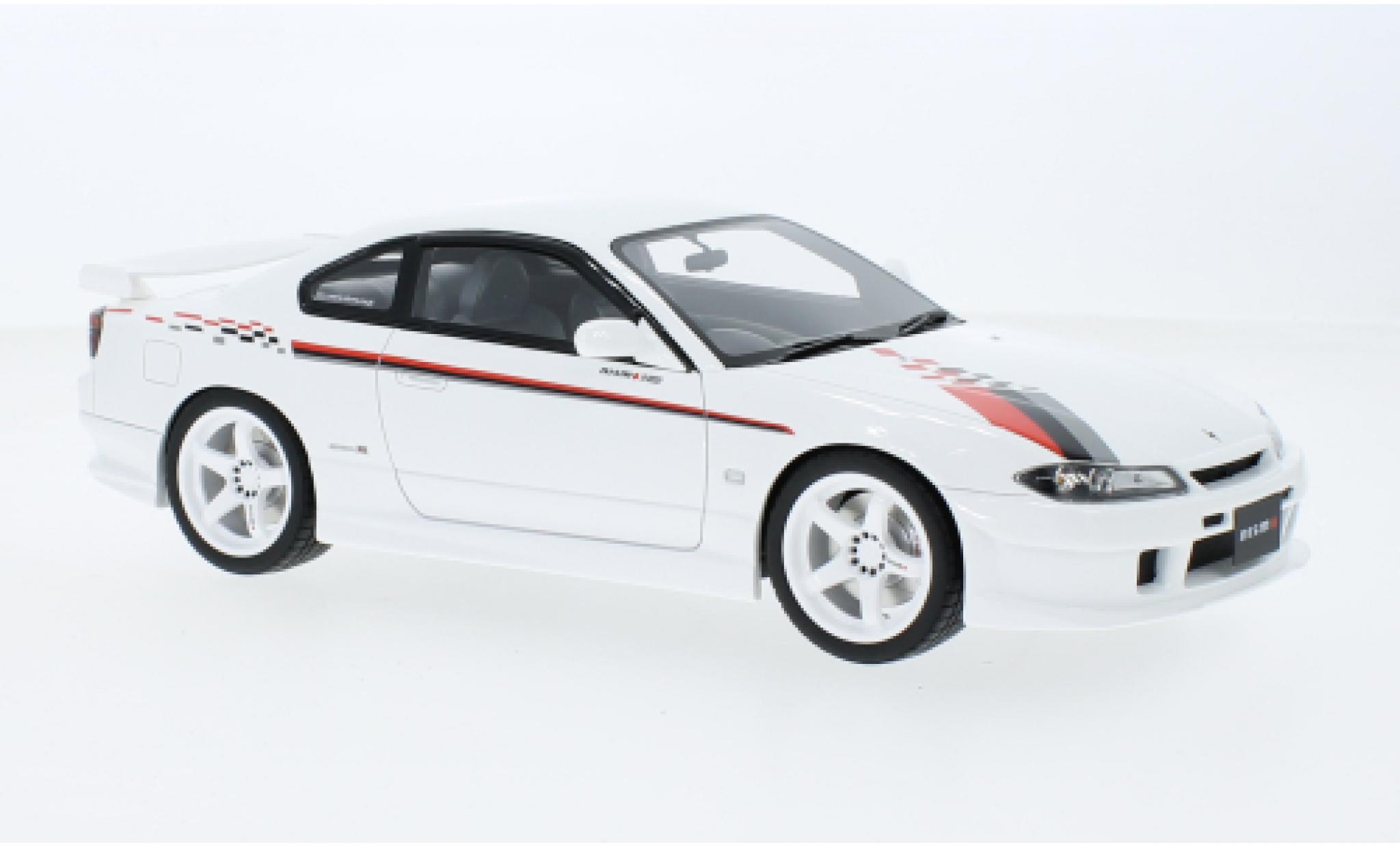 Nissan Silvia 1/18 Ottomobile (S15) Spec-R Nismo white RHD 2000 1:18 diecast model cars