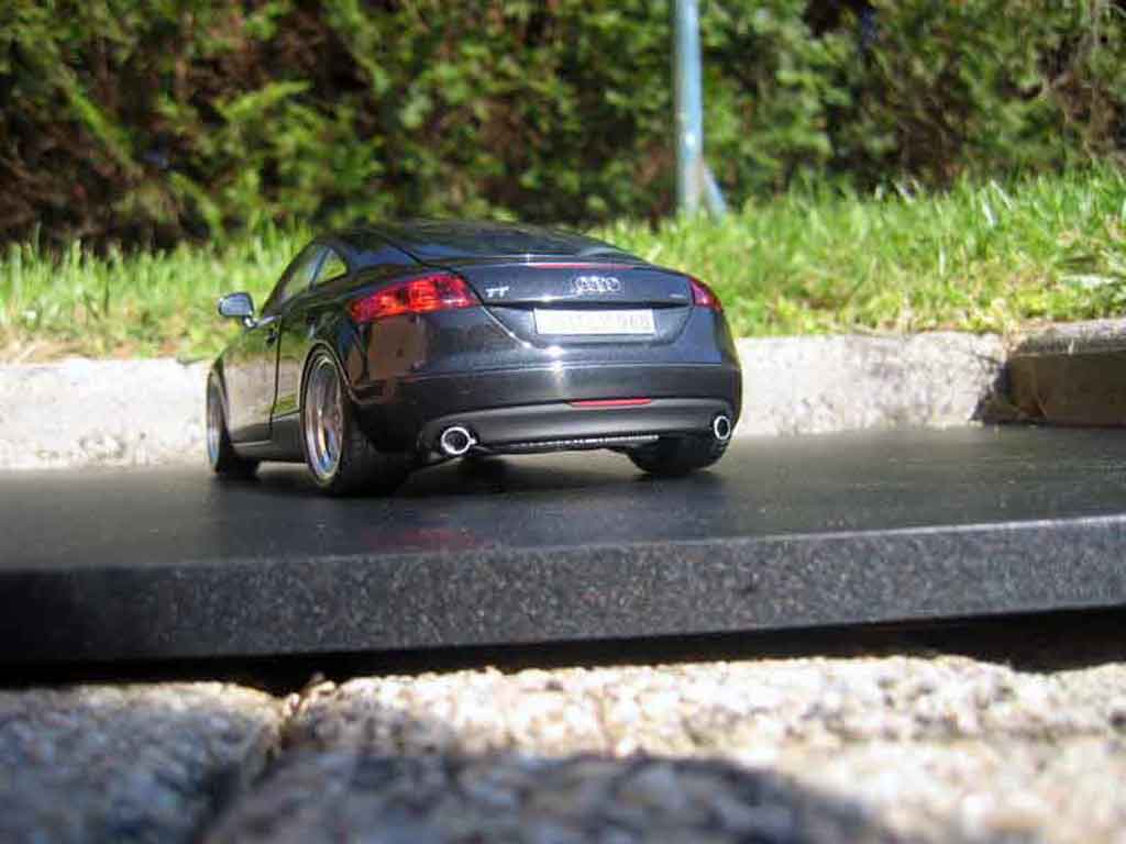 Audi TT rs coupe quattro 3.2 jantes porsche 1/18 Minichamps